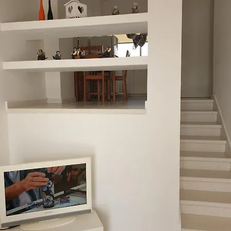 Dreamy 2 Bedroom Maisonette In *